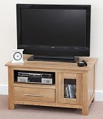 Rivermead Solid Oak TV / DVD / VCR Cabinet