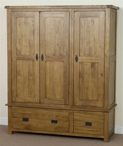 Rustic Solid Oak Triple Wardobe