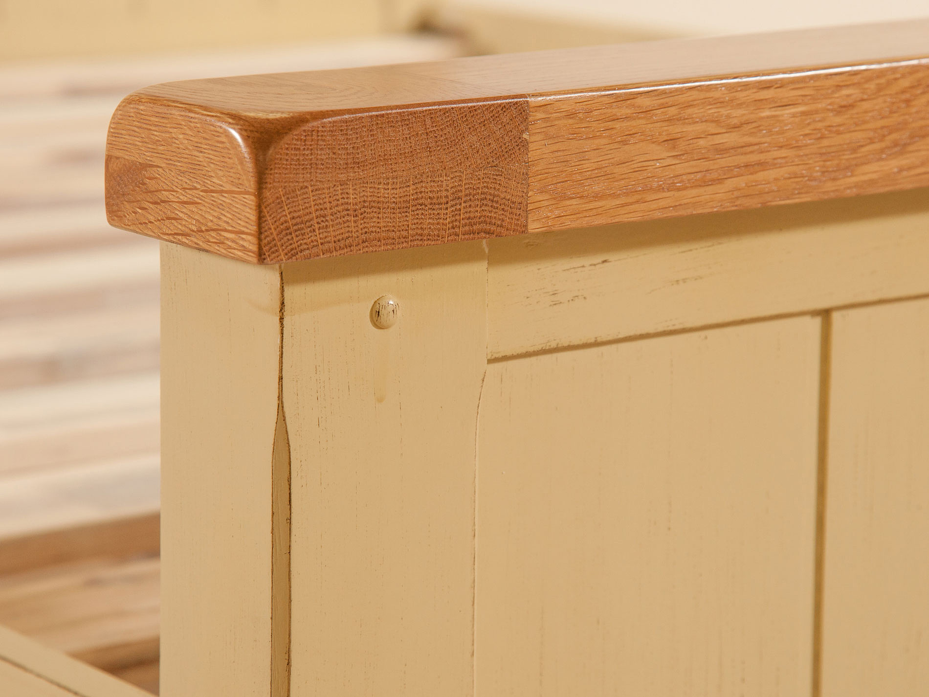 Phoenix Shabby Chic Rustic Oak and Painted 4ft 6" Double Bed