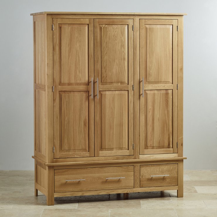 Rivermead Triple Wardrobe in Solid Oak Oak Furniture Land