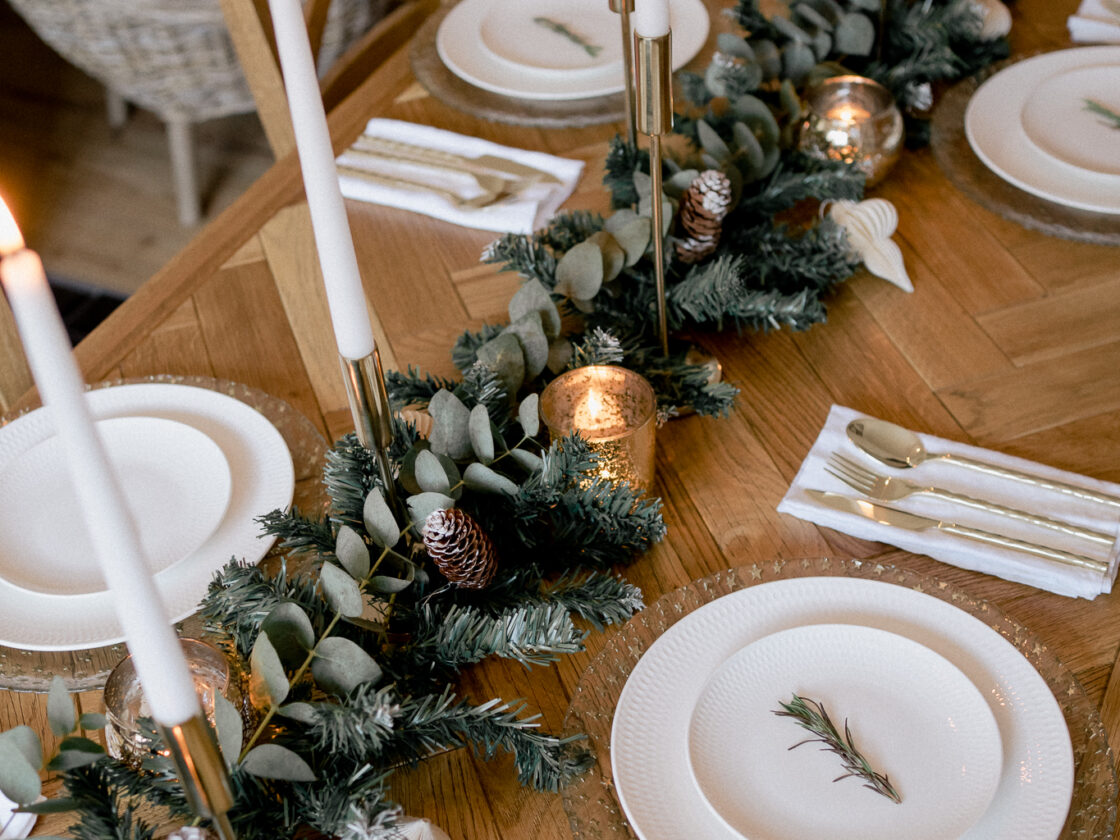 How to choose your Christmas tree | The Oak Furnitureland Blog