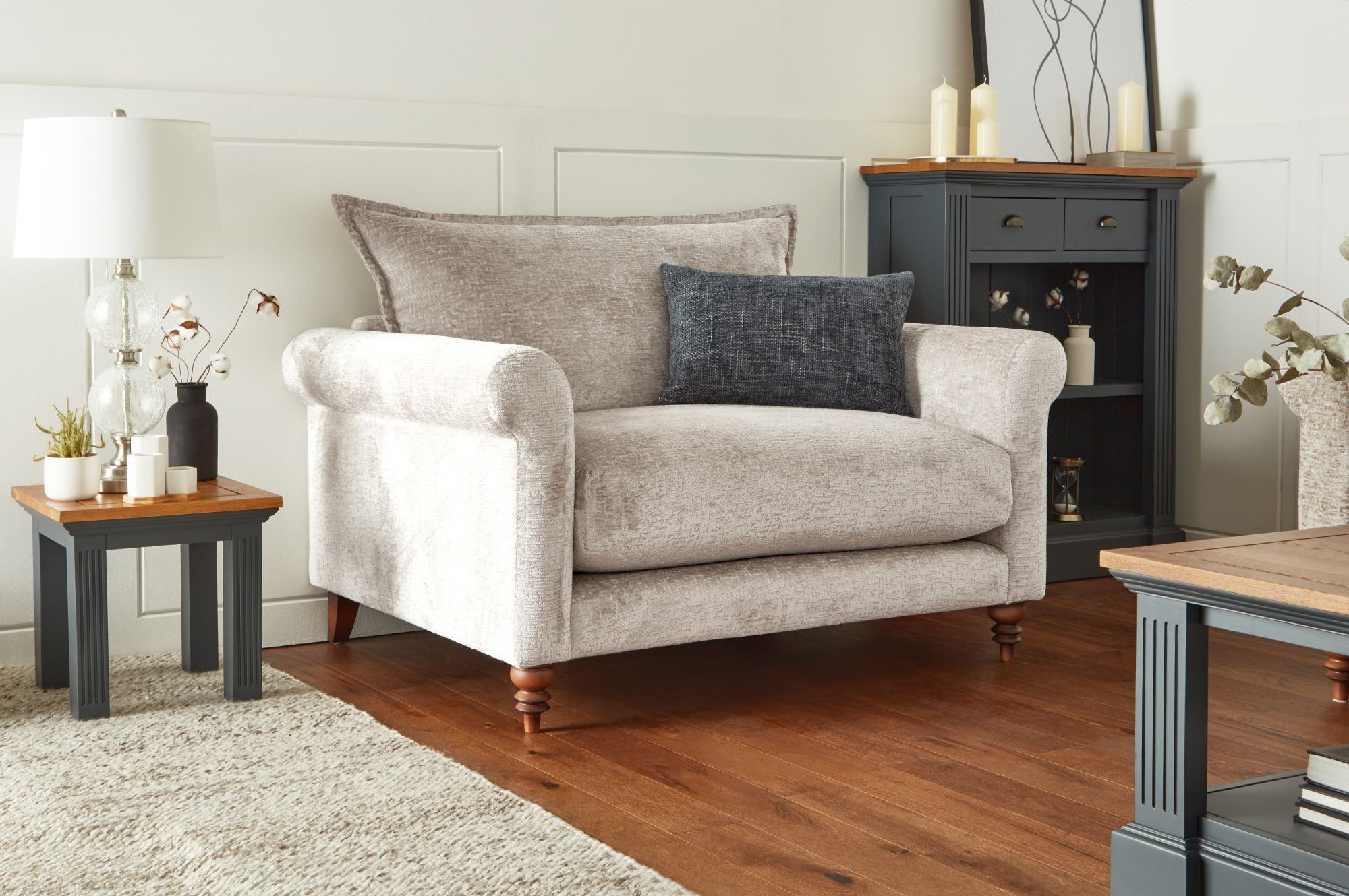 What’s the difference between a sofa and a loveseat?