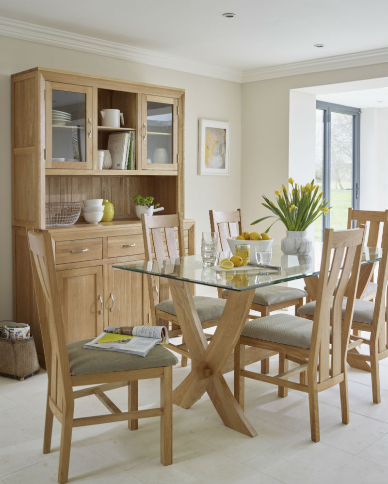 oak traditional dresser and dining table
