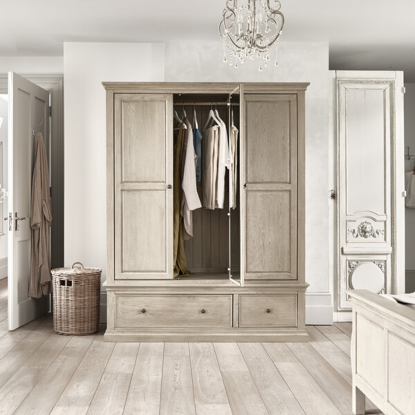 Weathered Oak Wardrobes - Triple Wardrobe - Burleigh Range - Oak Furnitureland