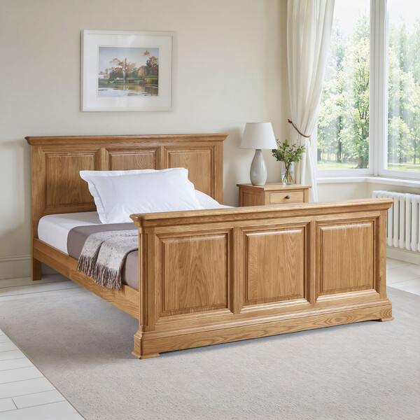 Natural Solid Oak Beds - King-Size Bed - Canterbury Range - Oak Furnitureland