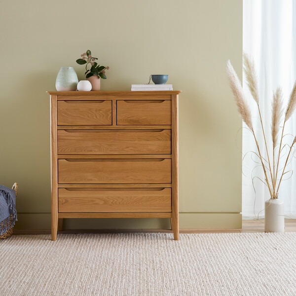 Natural Solid Oak Chest of Drawers - 5 Drawer Chest - Copenhagen Range - Oak Furnitureland
