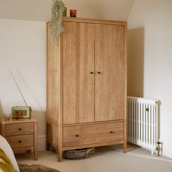 Natural Oak Wardrobes - Double Wardrobe - Corton Range - Oak Furnitureland