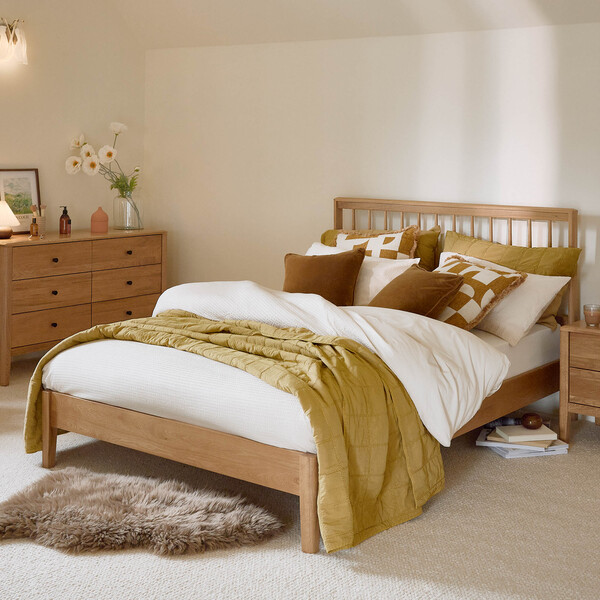 Natural Oak Beds - King-size Bed - Corton Range - Oak Furnitureland