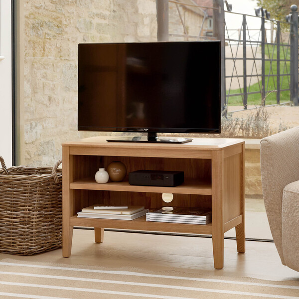 Natural Oak TV Cabinets - Small TV Unit - Corton Range - Oak Furnitureland