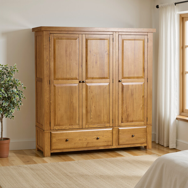 Rustic Solid Oak Wardrobes - Triple Wardrobe - Hercules Range - Oak Furnitureland