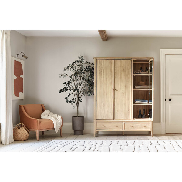 Light Natural Solid Oak Wardrobes - Triple Wardrobe - Newton Range - Oak Furnitureland