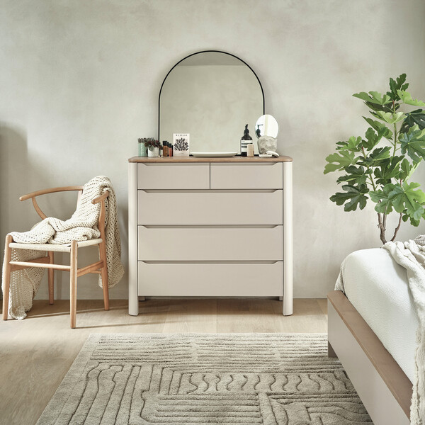 Smoked Oak & Painted Chest of Drawers - 5 Drawer Chest - Otto Range - Oak Furnitureland
