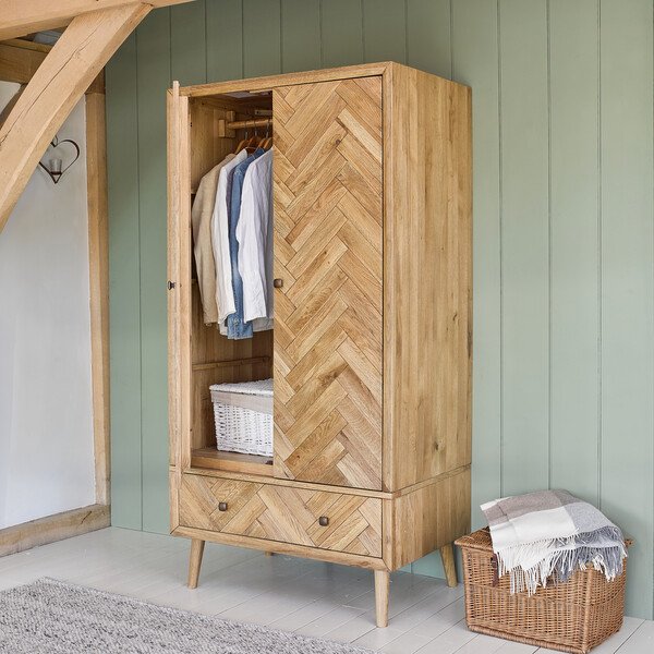 Brushed & Glazed Solid Oak Wardrobes - Double Wardrobe - Parquet Range - Oak Furnitureland