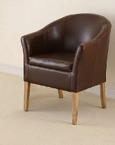 Hallway Furniture: Leather Chair for Hallway
